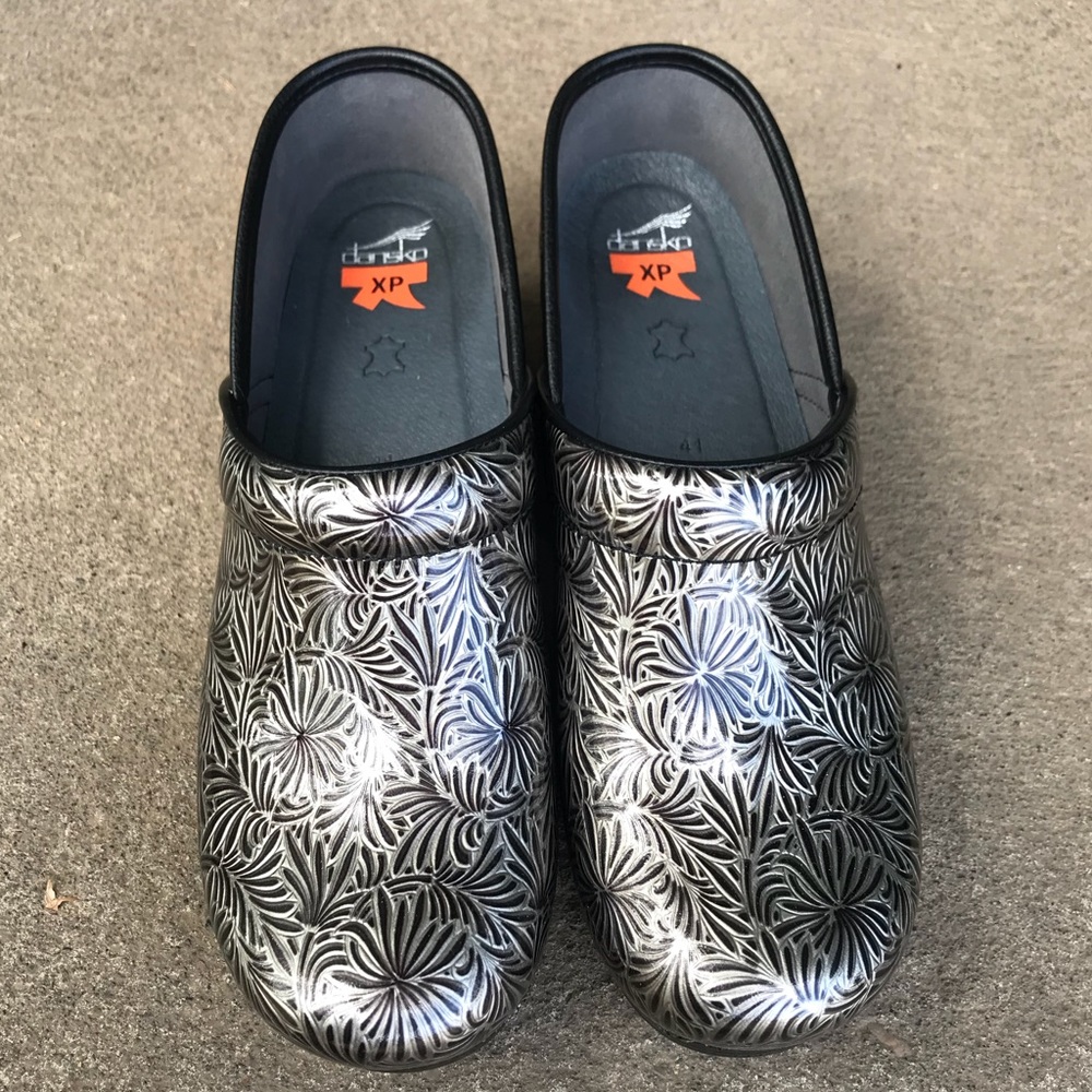 Dansko XP Clogs, Brand new! Plus free gift!!